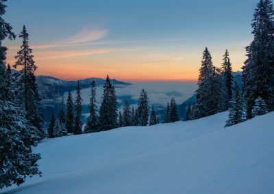 Sonnenaufgang im Winter mit Blick auf Garmisch - www.matthias-foto.de