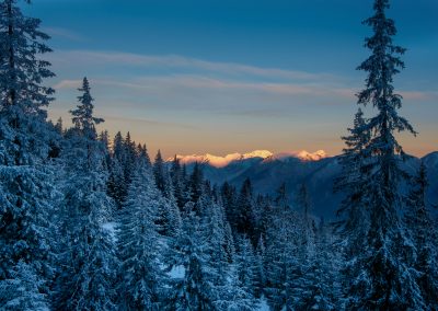 Sonnenaufgang am Kreuzeck im Winter - www.matthias-foto.de